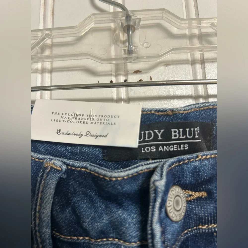 Judy Blue Hi-Rise Queen Of Hearts Boyfriend Jeans Size 1/25 Style #88569 NWT - Picture 8 of 10